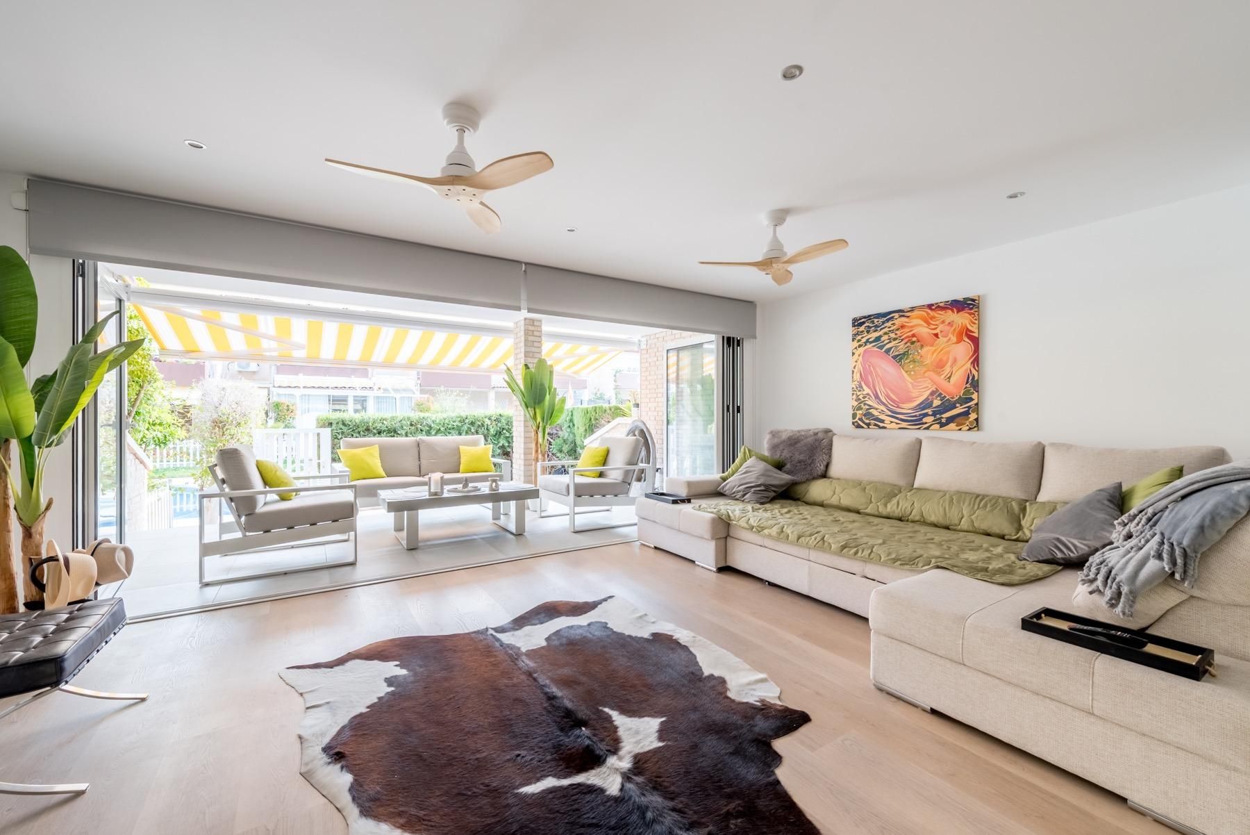 Living room of Single-family semi-detached to rent in Alicante / Alacant  with Private garden, Terrace and Balcony