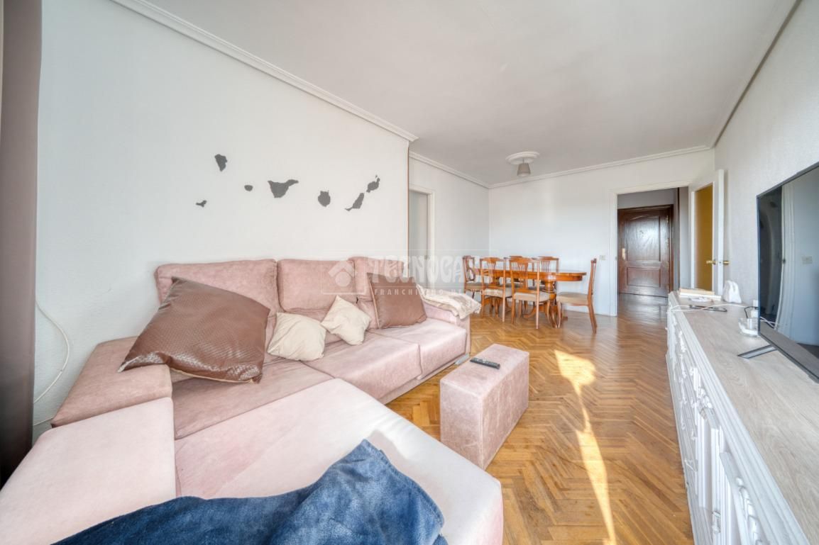 Sala de estar de Piso en venta en Valladolid Capital con Calefacción y Balcón