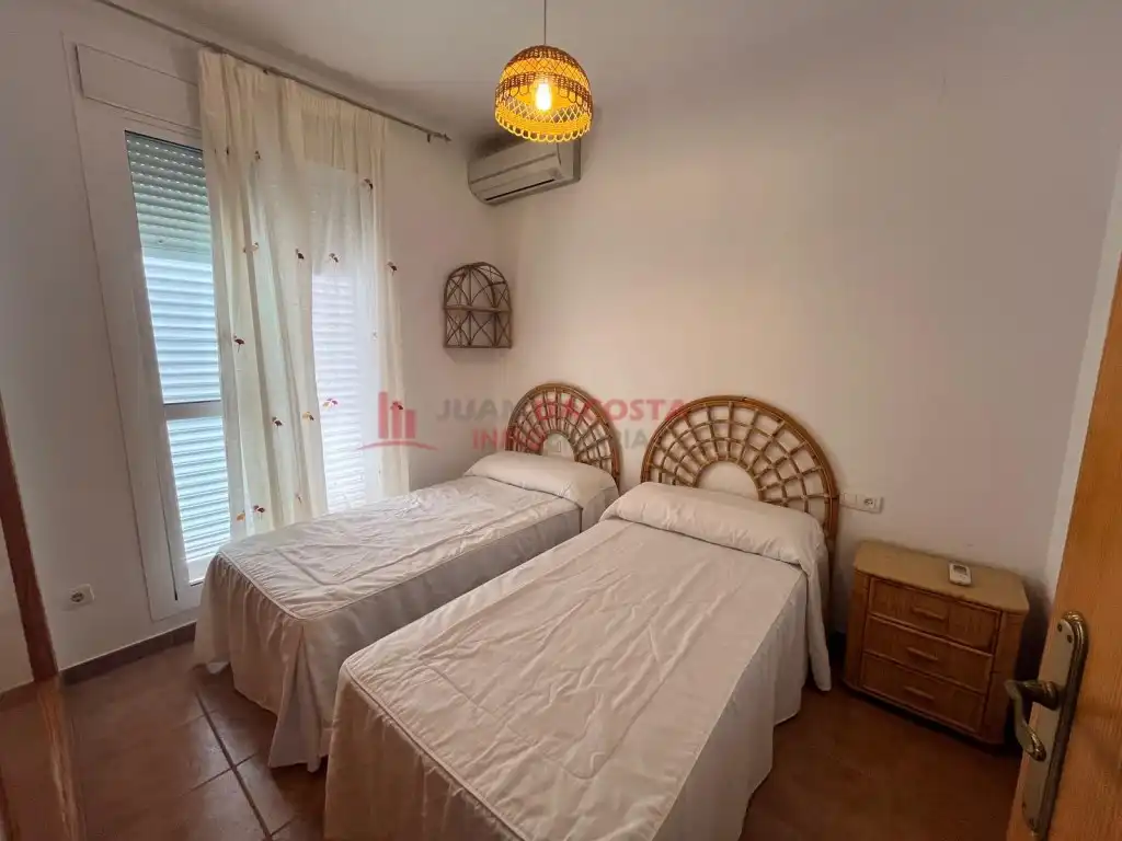 Bedroom of Houses for rent in La Antilla