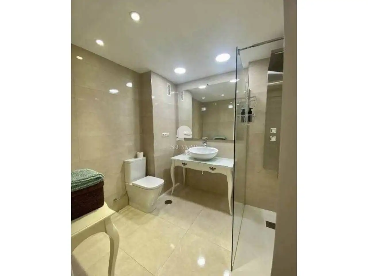 Bathroom of Flat for rent in Vélez-Málaga  with Air Conditioner and Terrace