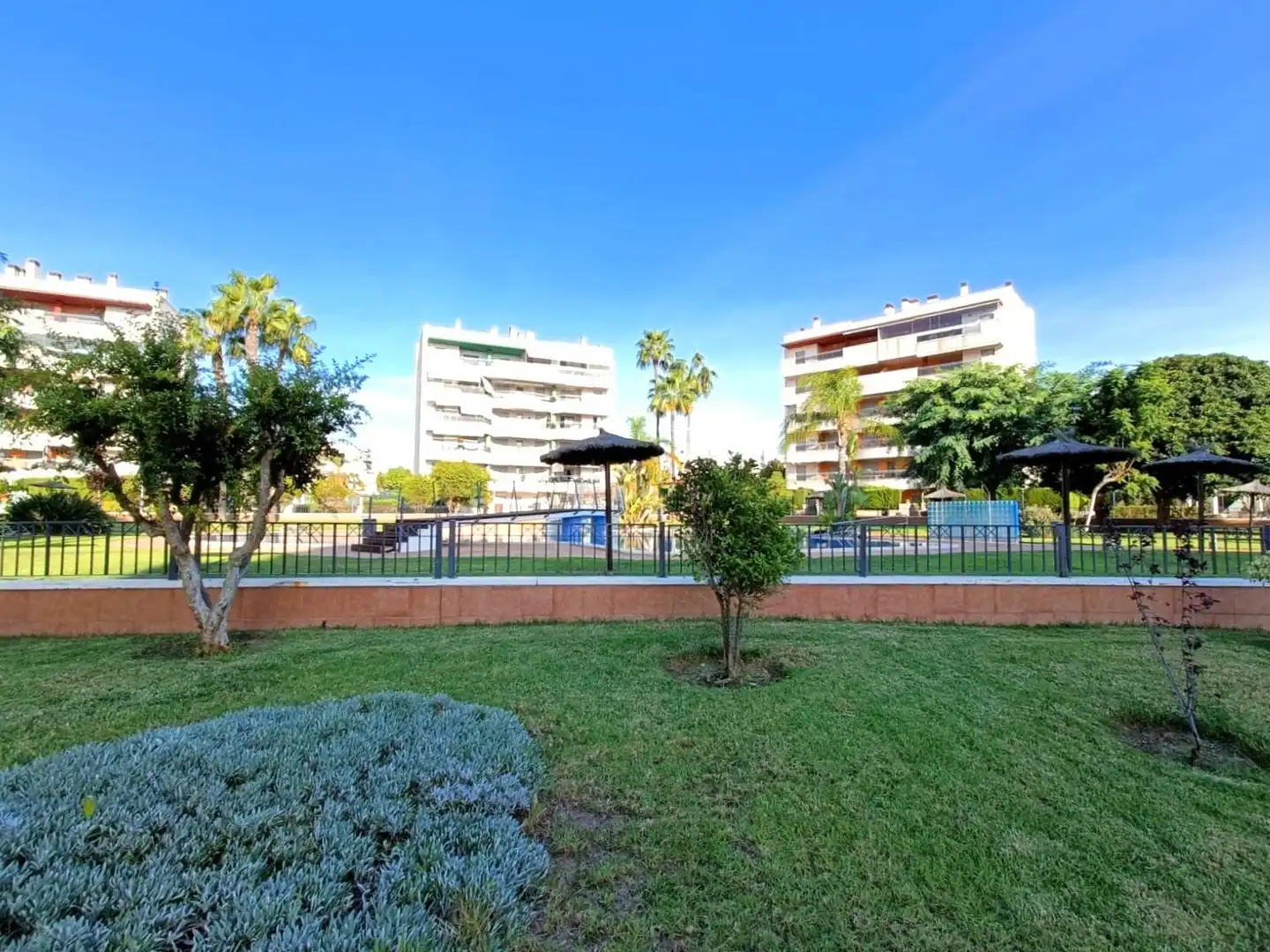 Flat with pool for sale in Los Arenales del Sol, imagen 67
