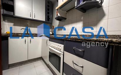 Kitchen of Flat for sale in Dos Hermanas  with Air Conditioner, Terrace and Swimming Pool