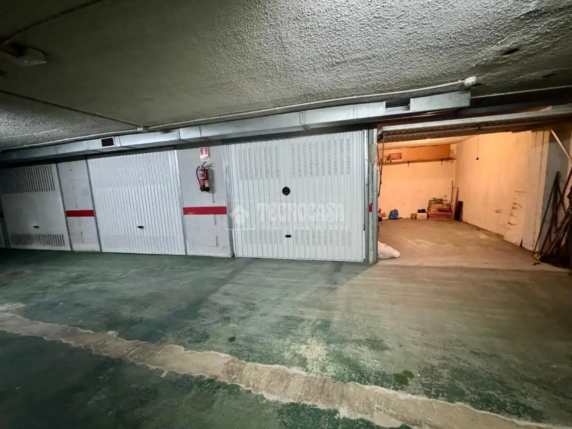 Parking de Piso en venta en El Astillero   con Calefacción, Parquet y Terraza