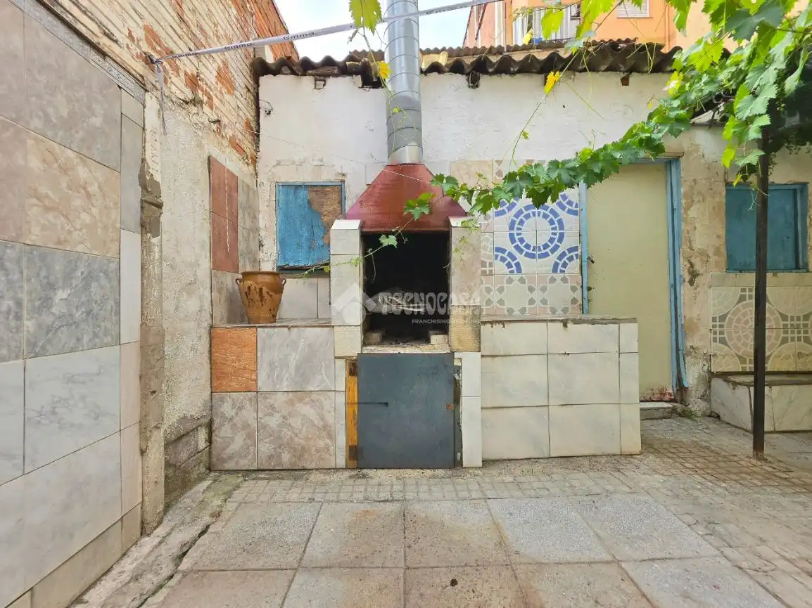 Cuina de Pis en venda en Badalona amb Terrassa
