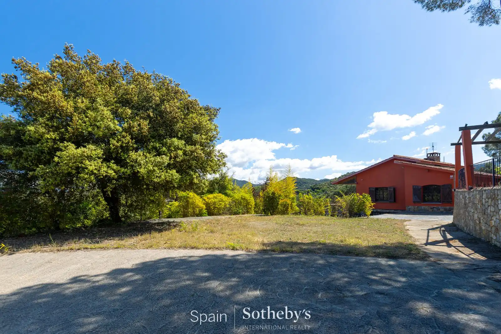 House with pool for sale in Av. Can Corbera, imagen 35