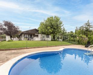 Jardí de Casa o xalet en venda en Las Rozas de Madrid amb Piscina