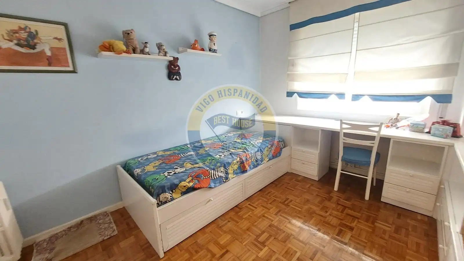 Bedroom of Flat for sale in Vigo   with Heating, Terrace and Storage room