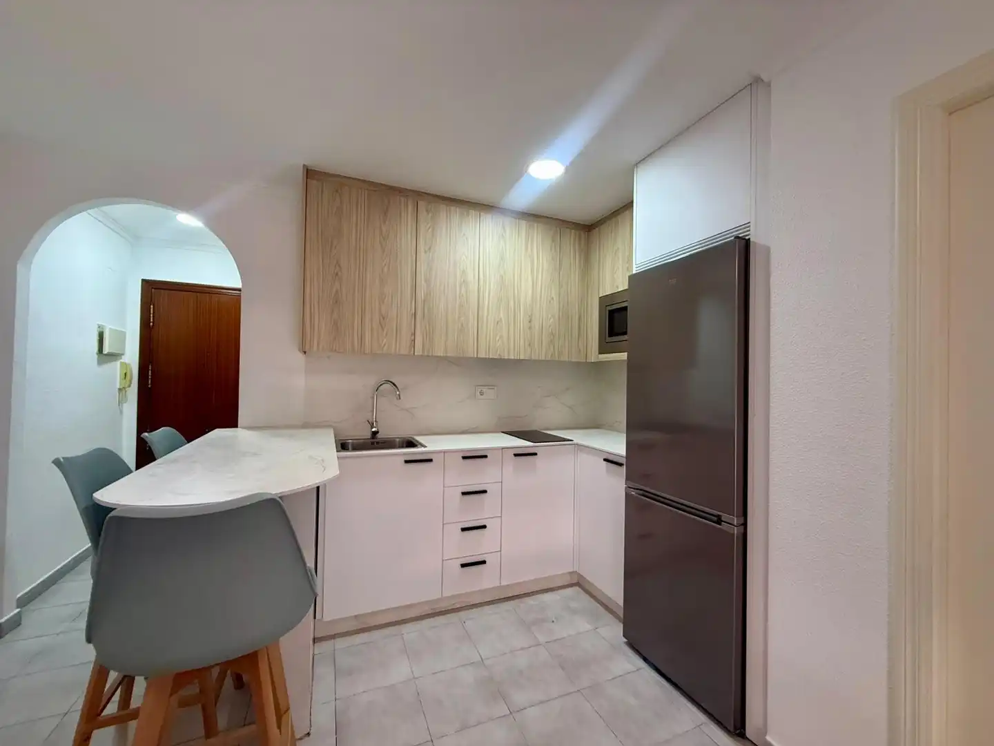 Apartamento con ascensor en venta en RAMON GALLUD 223, imagen 6