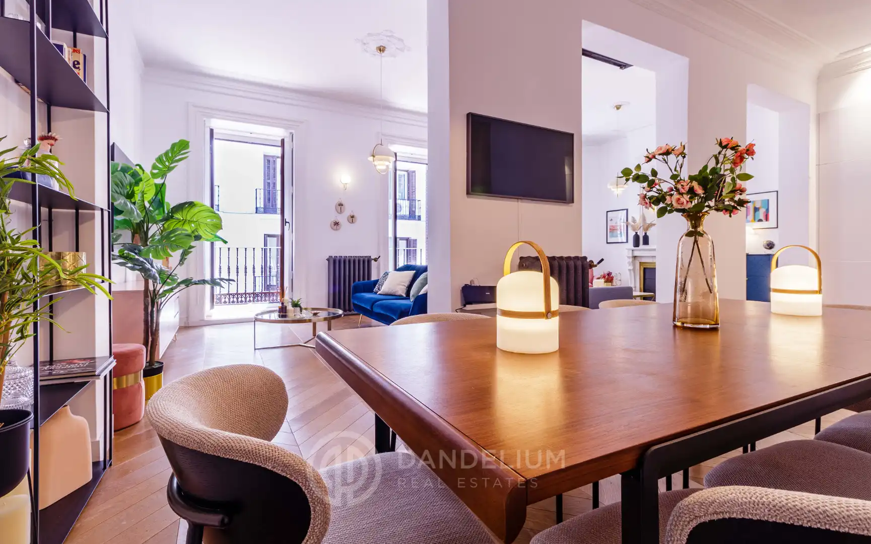 Comedor de Piso de alquiler en Madrid con Aire acondicionado, Calefacción y Parquet