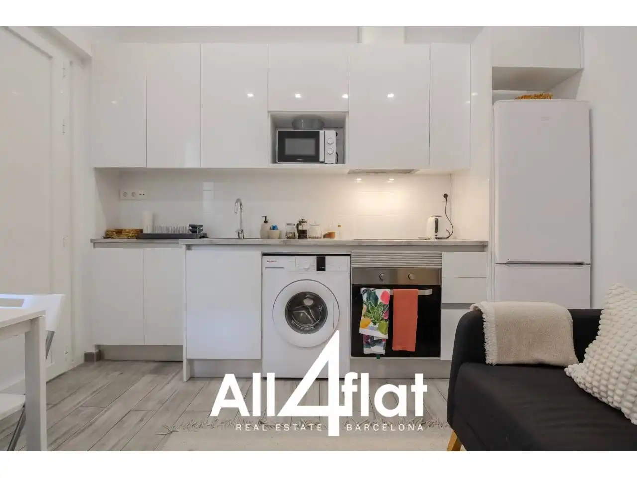 Küche von Wohnung zur Miete in Barcelona mit Klimaanlage, Parkett und Möbliert