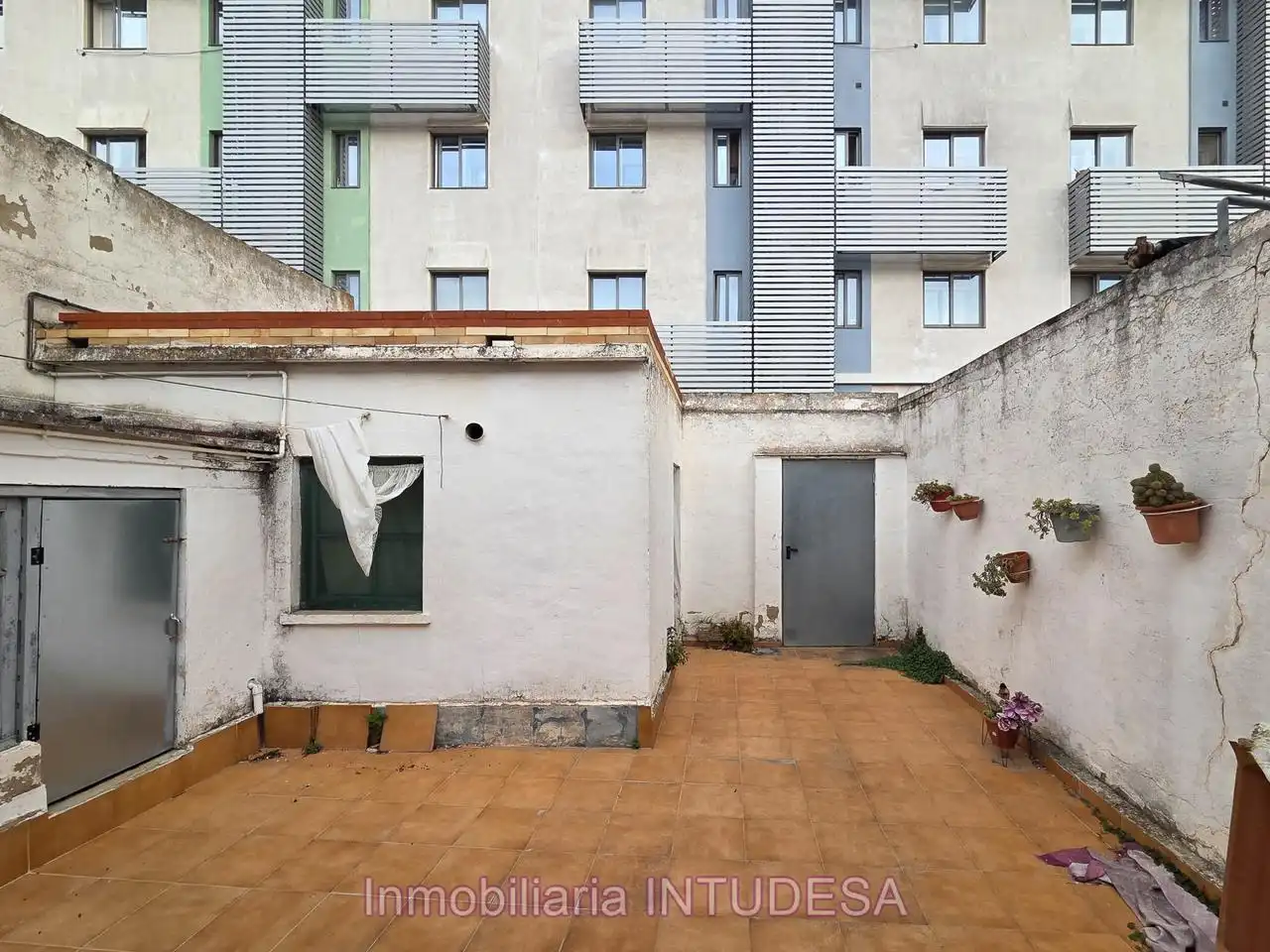 Terrassa de Casa adosada en venda en Lourdes