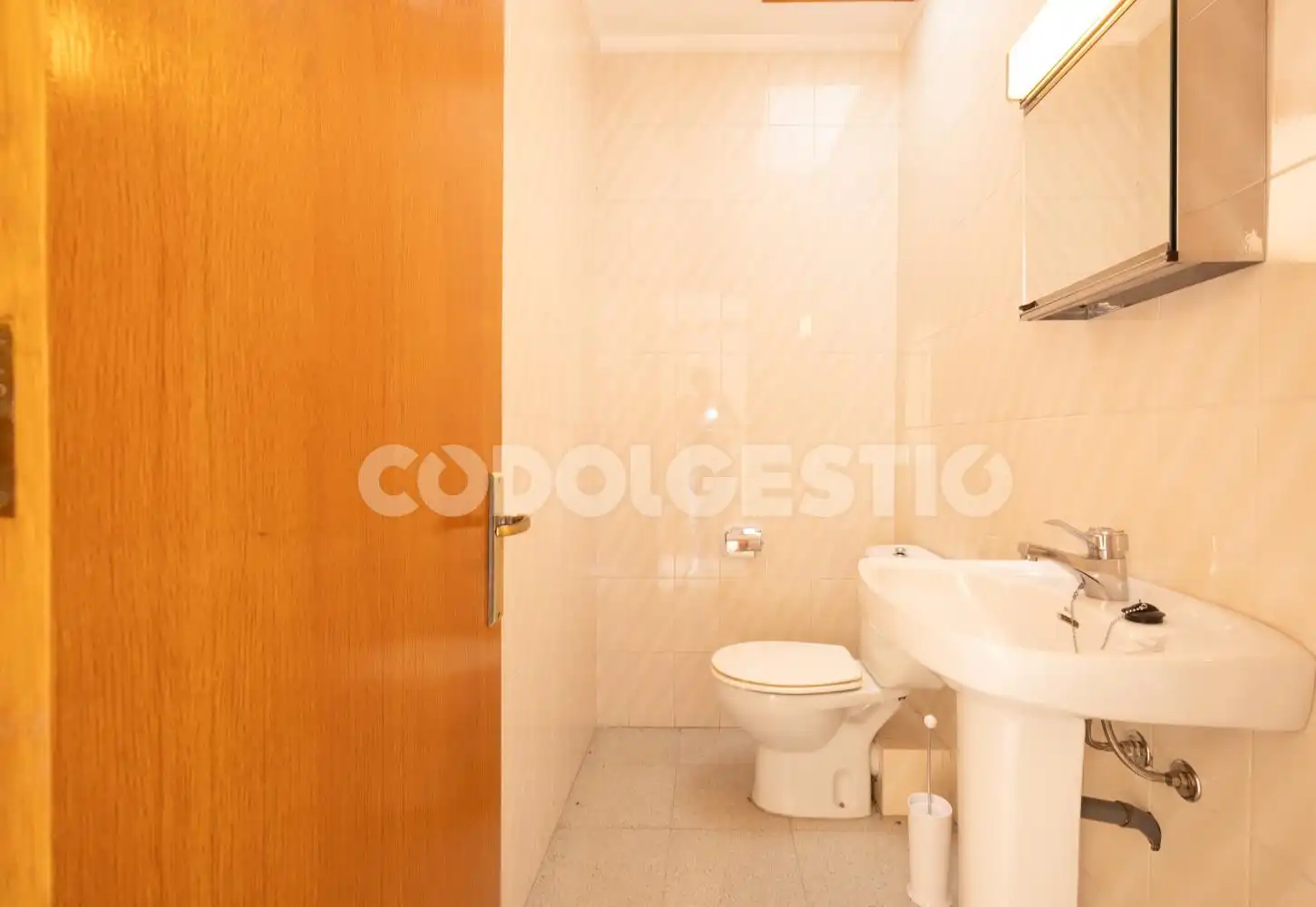 Bany de Casa o xalet en venda en Torelló amb Terrassa i Balcó