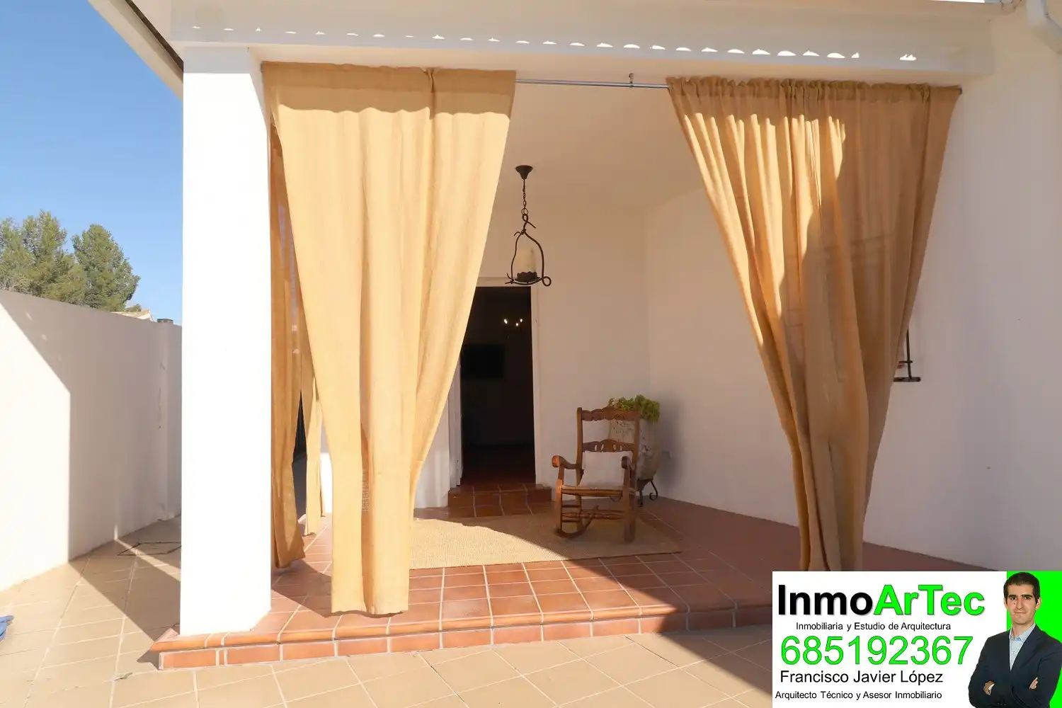 Houses for sale in Fuente Vaqueros  with Swimming Pool and Furnished