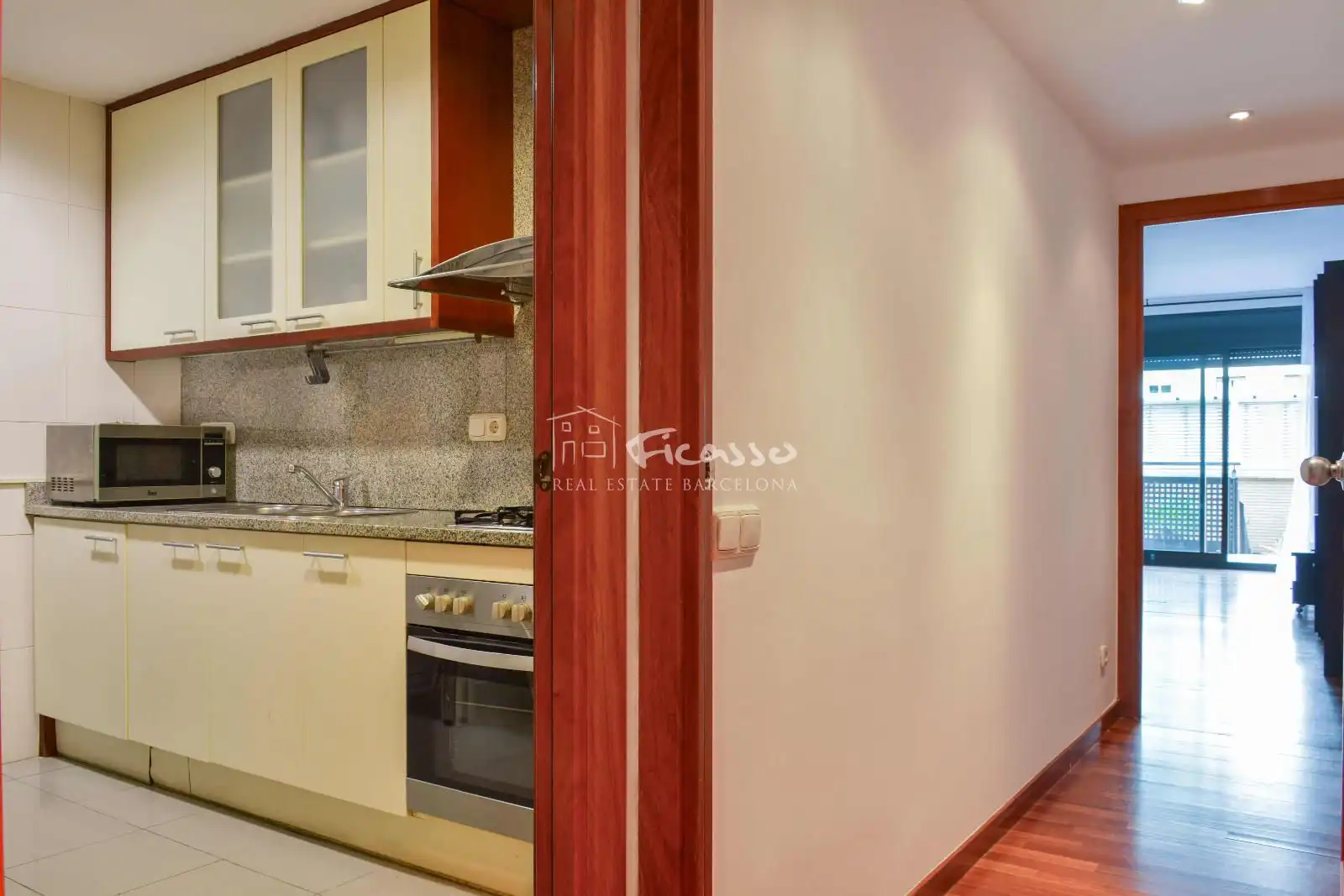 Cuina de Pis en venda en Barcelona amb Aire condicionat, Calefacció i Parquet