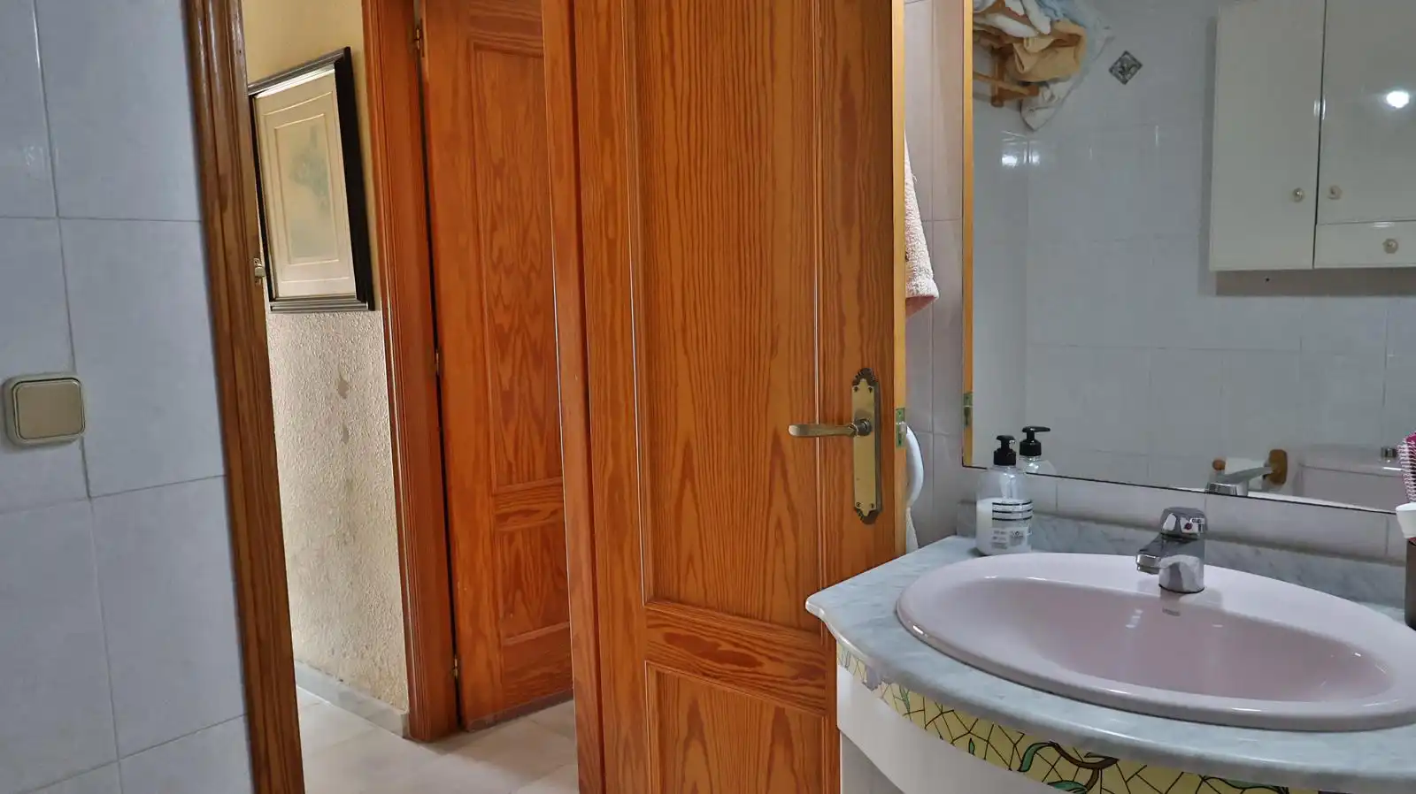 Bathroom of Detached homes for sale in Málaga  with Terrace and Community pool