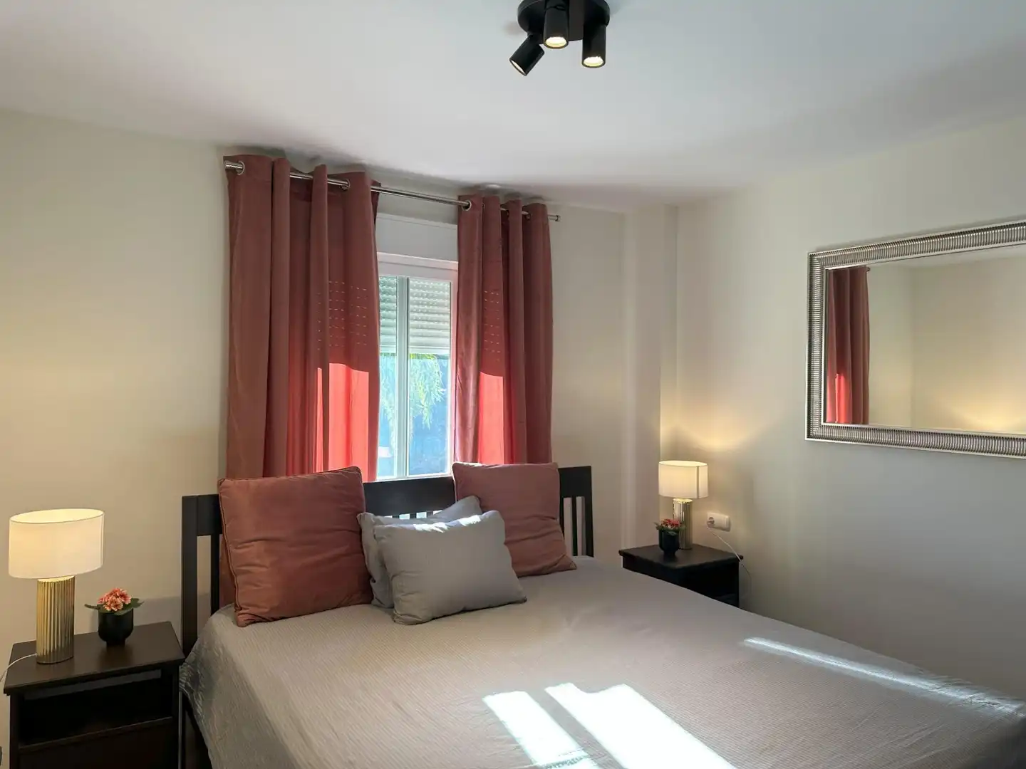 Bedroom of Flat for sale in Torremolinos  with Air Conditioner, Terrace and Community pool