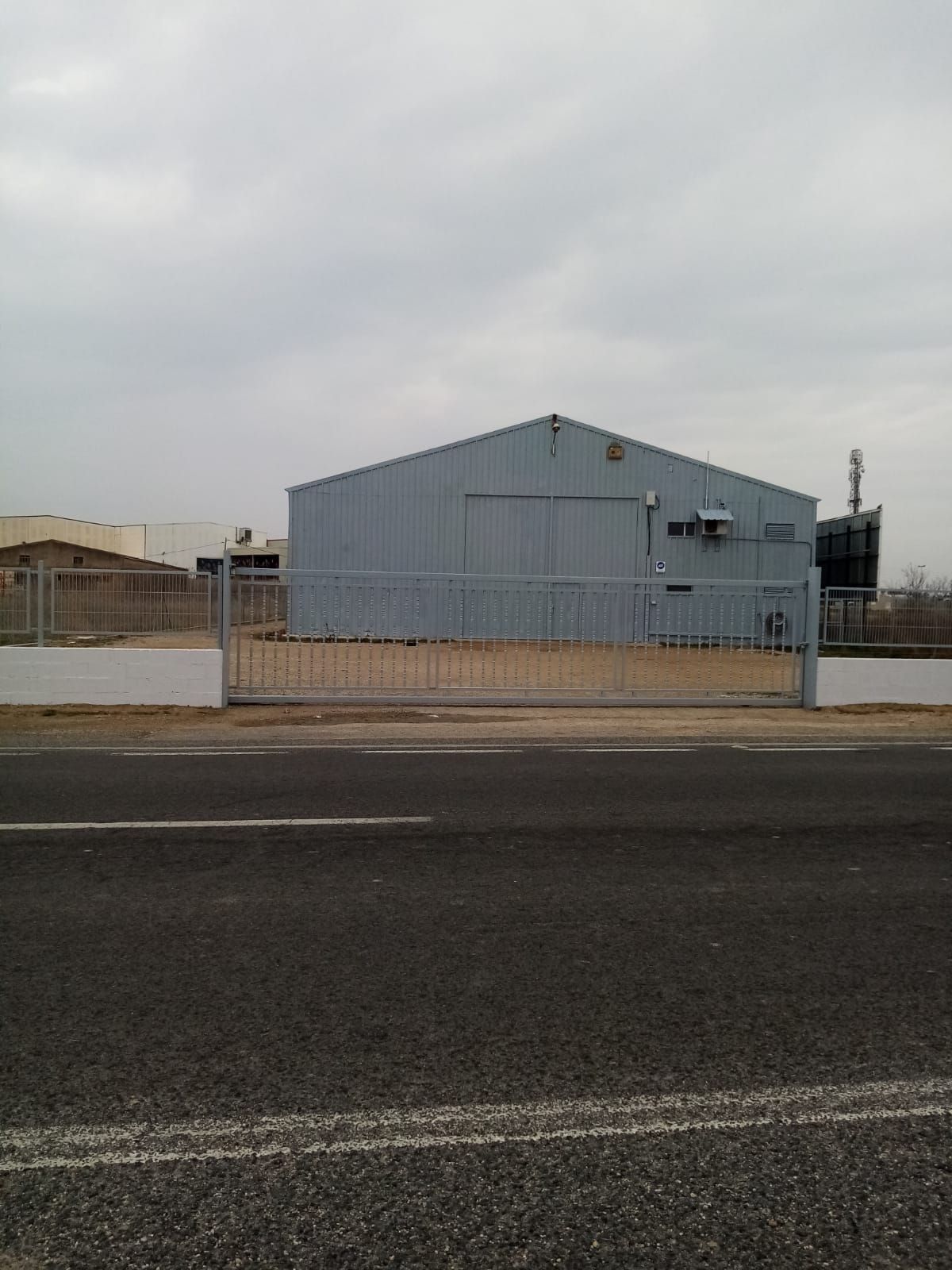 Exterior view of Industrial buildings to rent in Deltebre
