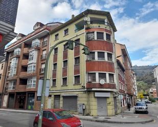 Building for sale in San Martín del Rey Aurelio