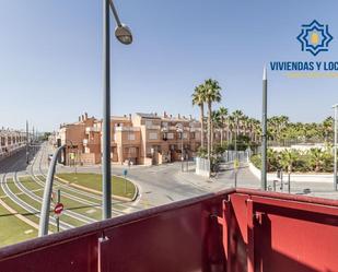 Vista exterior de Casa o xalet en venda en Armilla amb Aire condicionat i Terrassa