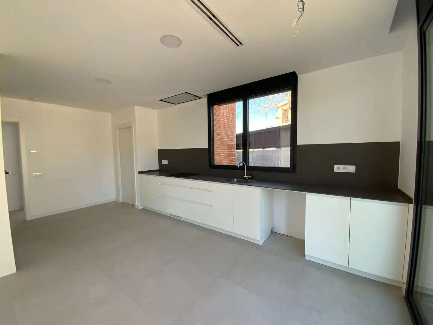 Cocina de Casa o chalet en venta en Mataró con Aire acondicionado, Calefacción y Jardín privado