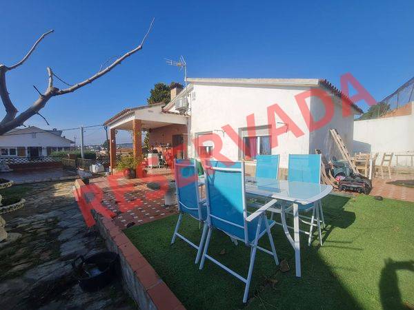 Casa-chalet en Venta en Palau-solità i Plegamans