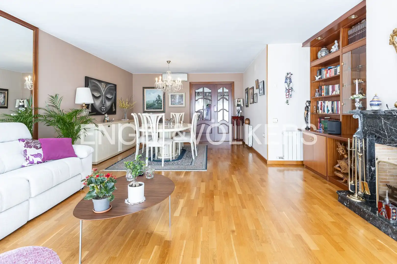 Sala d'estar de Casa o xalet en venda en Barcelona amb Aire condicionat, Calefacció i Parquet