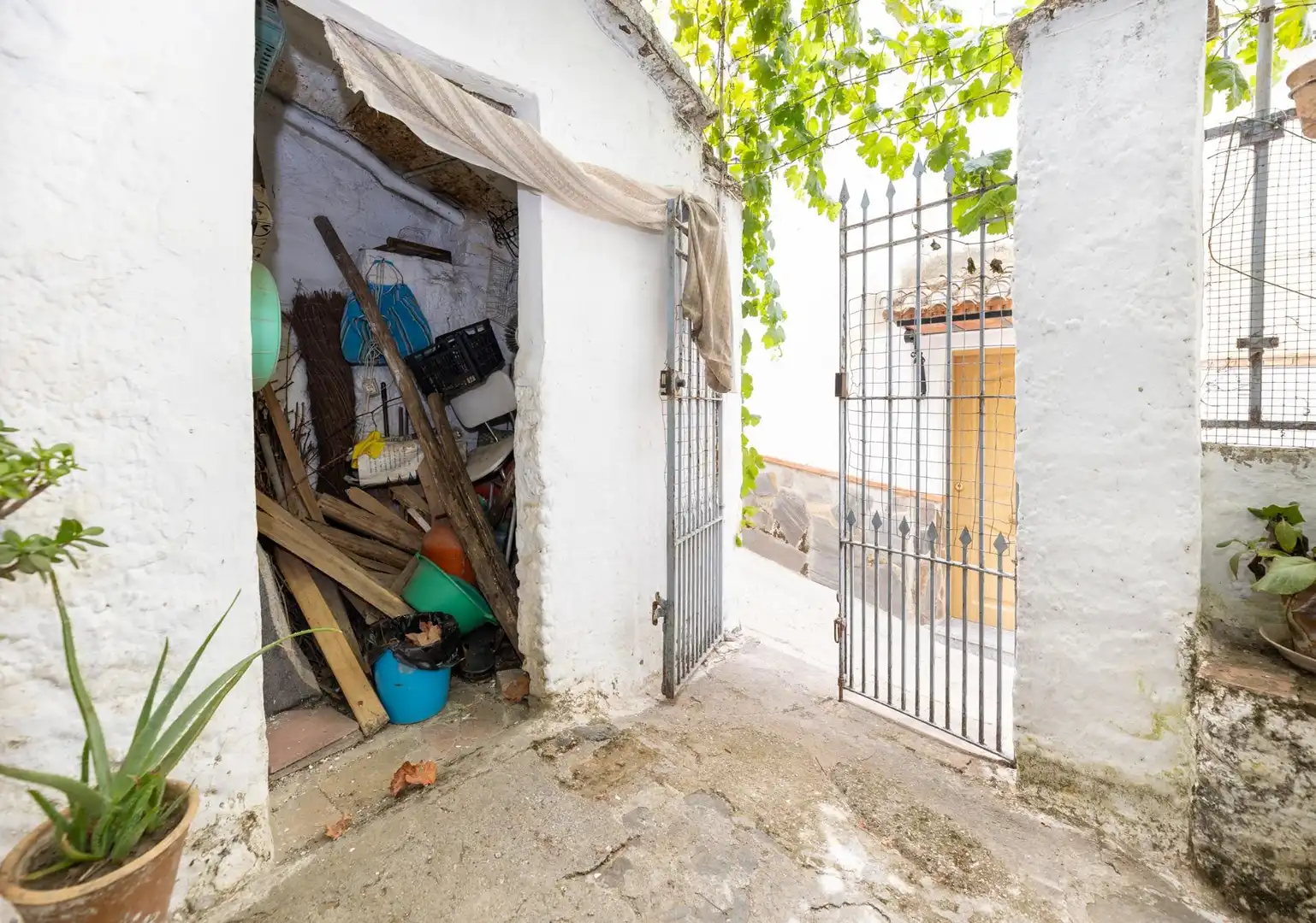 Casa adosada en venda a Calle ARRIBA, 27, Pinos Genil