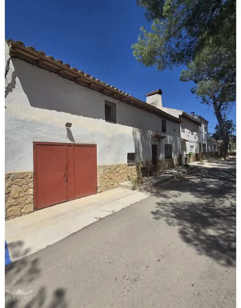 Terraced house for sale in Yecla, imagen 2