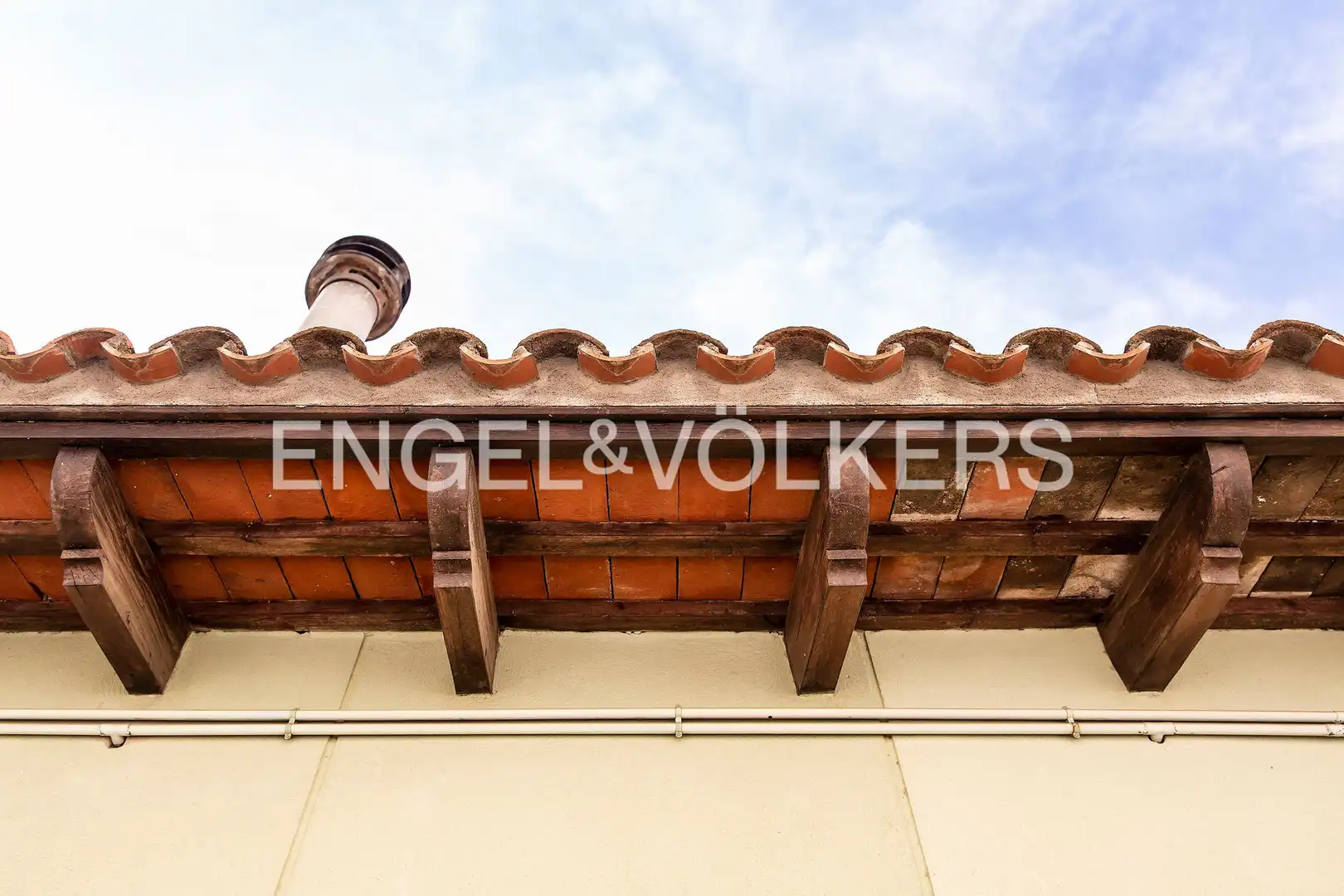 Vista exterior de Casa adosada en venda en Sabadell amb Aire condicionat, Calefacció i Jardí privat