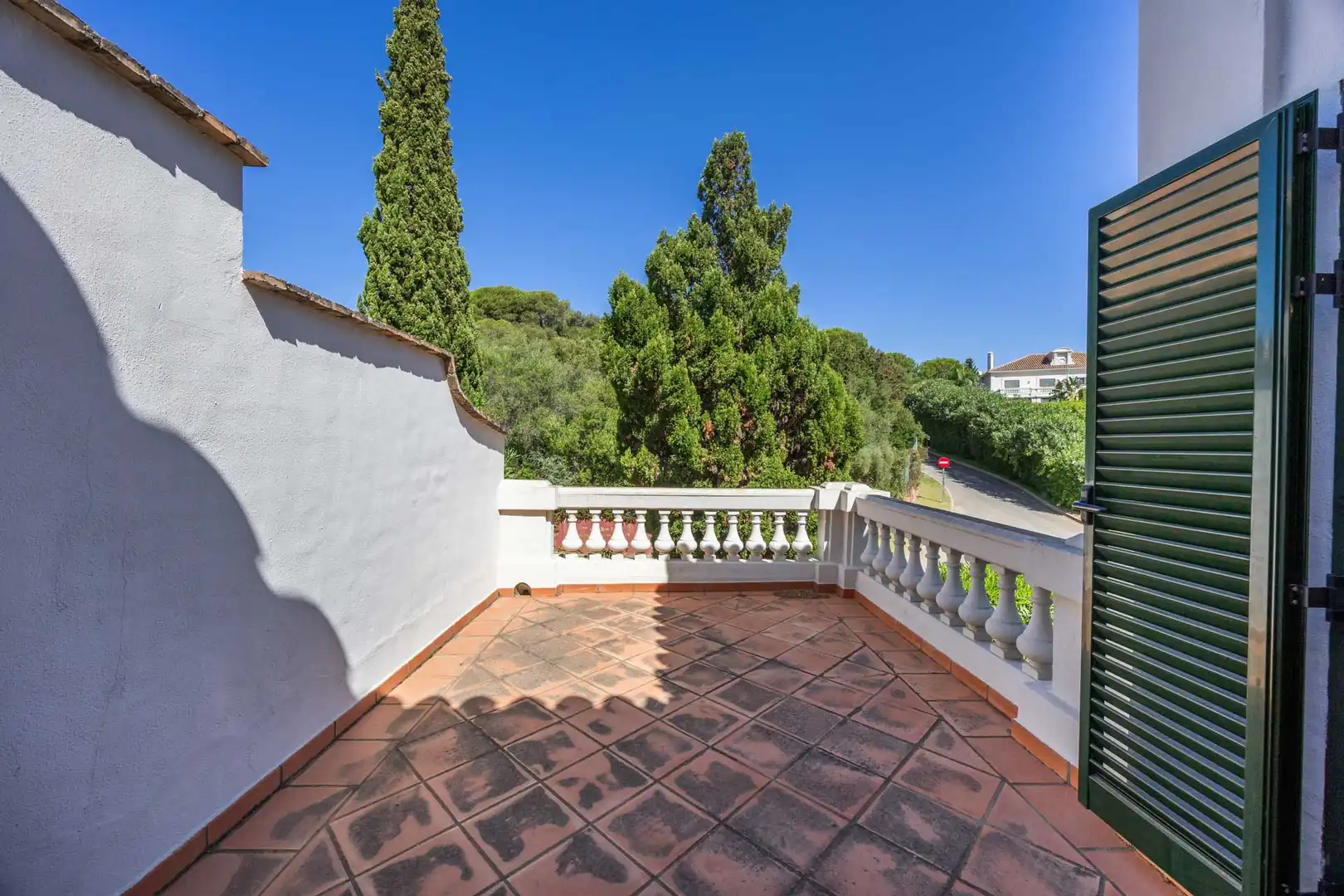 Casa aparellada amb piscina en venda a Sotogrande Alto, imagen 33
