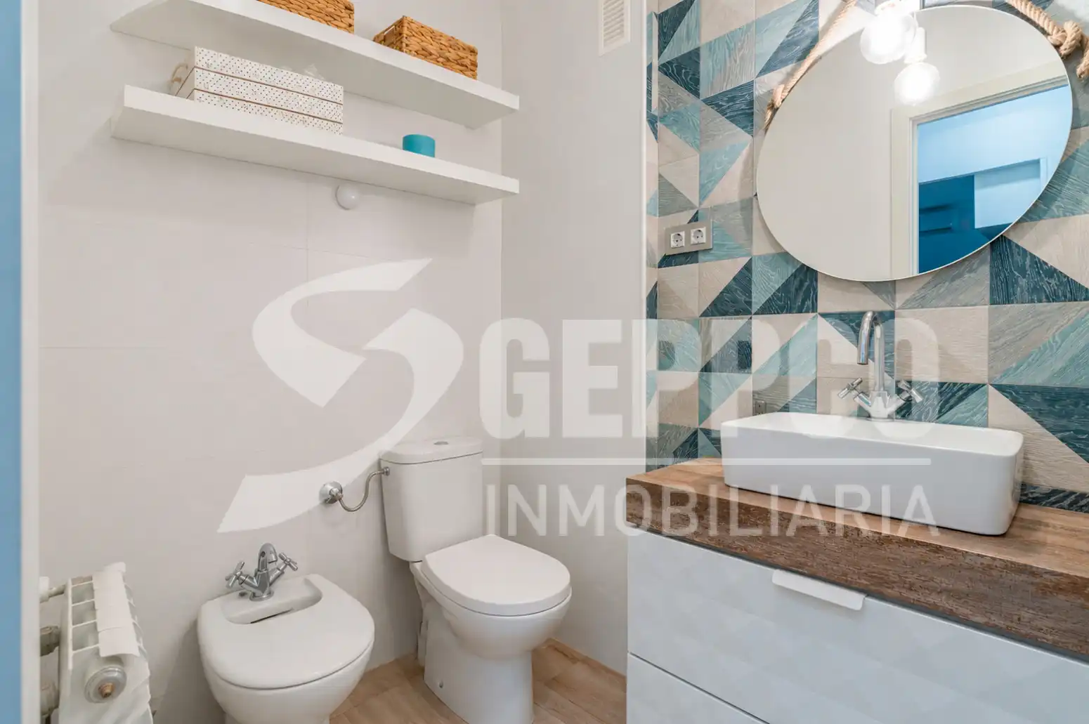 Bathroom of Flat for sale in San Agustín del Guadalix  with Heating