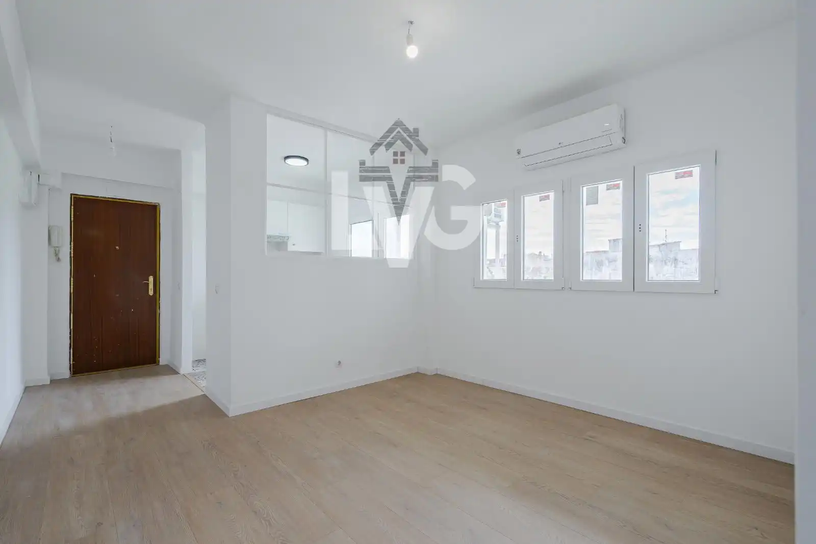 Habitación de Piso en venta en Madrid con Aire acondicionado, Calefacción y Terraza