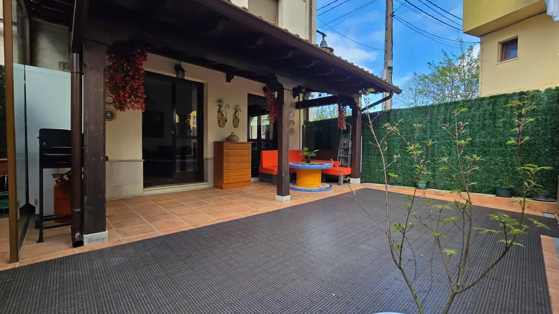 Terrasse von Wohnung zum Verkauf in Llanes mit Heizung, Terrasse und Abstellraum