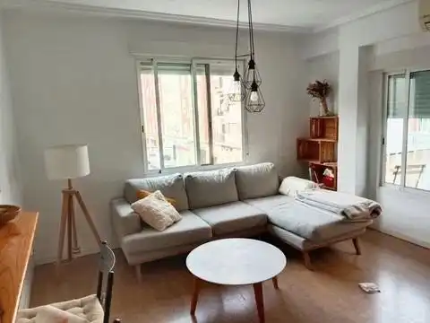 Sala d'estar de Pis en venda en Valencia amb Parquet