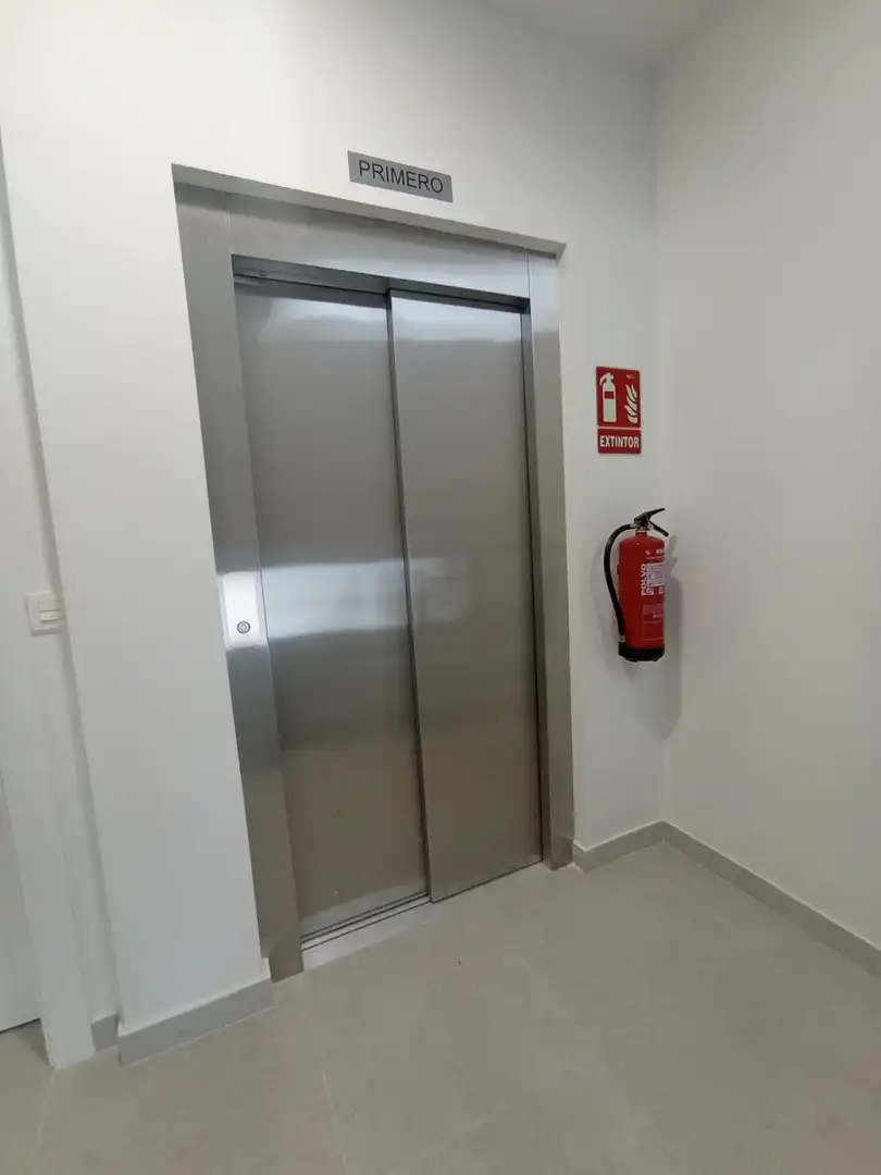 Piso con ascensor en venta en Centro, imagen 27