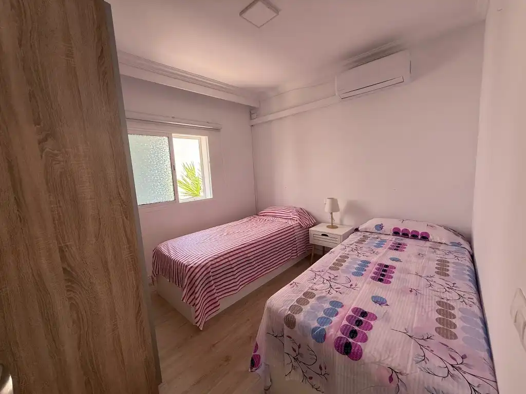Schlafzimmer von Wohnungen zur Miete in Pollença mit Klimaanlage, Heizung und Privatgarten