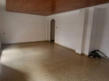 Appartement avec balcon à vendre à Sedaví
