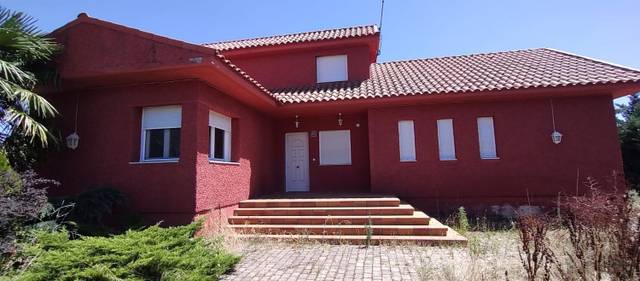 Casa-chalet en Venta en Abedul, 22 en Simancas