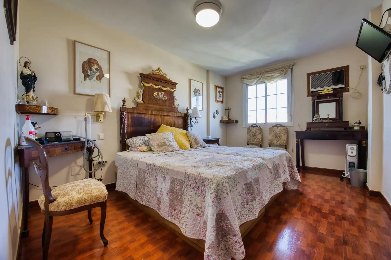 Habitación de Casa adosada en venta en Mairena del Aljarafe con Aire acondicionado, Terraza y Trastero