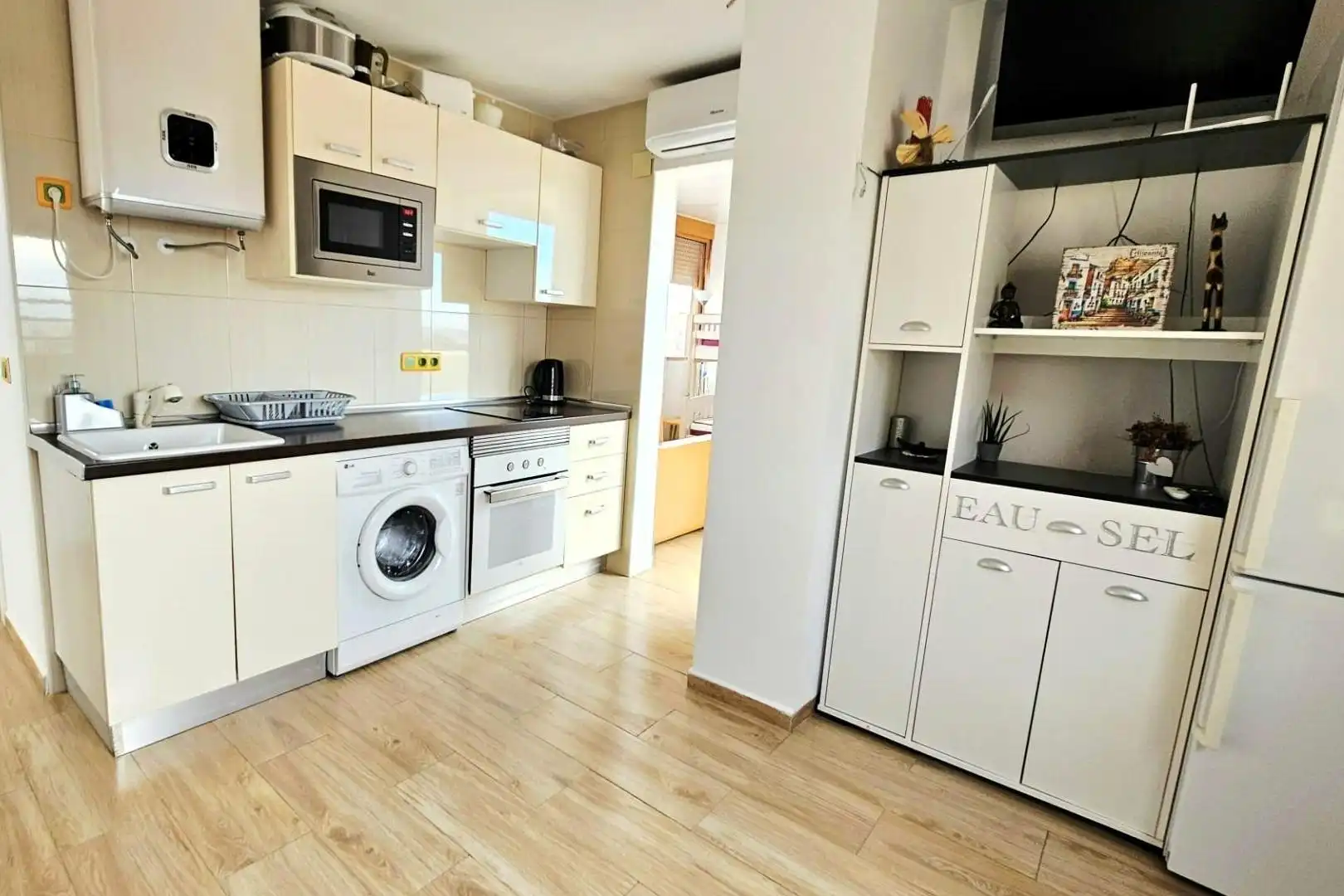 Ático con piscina en venta en Calle MARCELINA 46, imagen 9