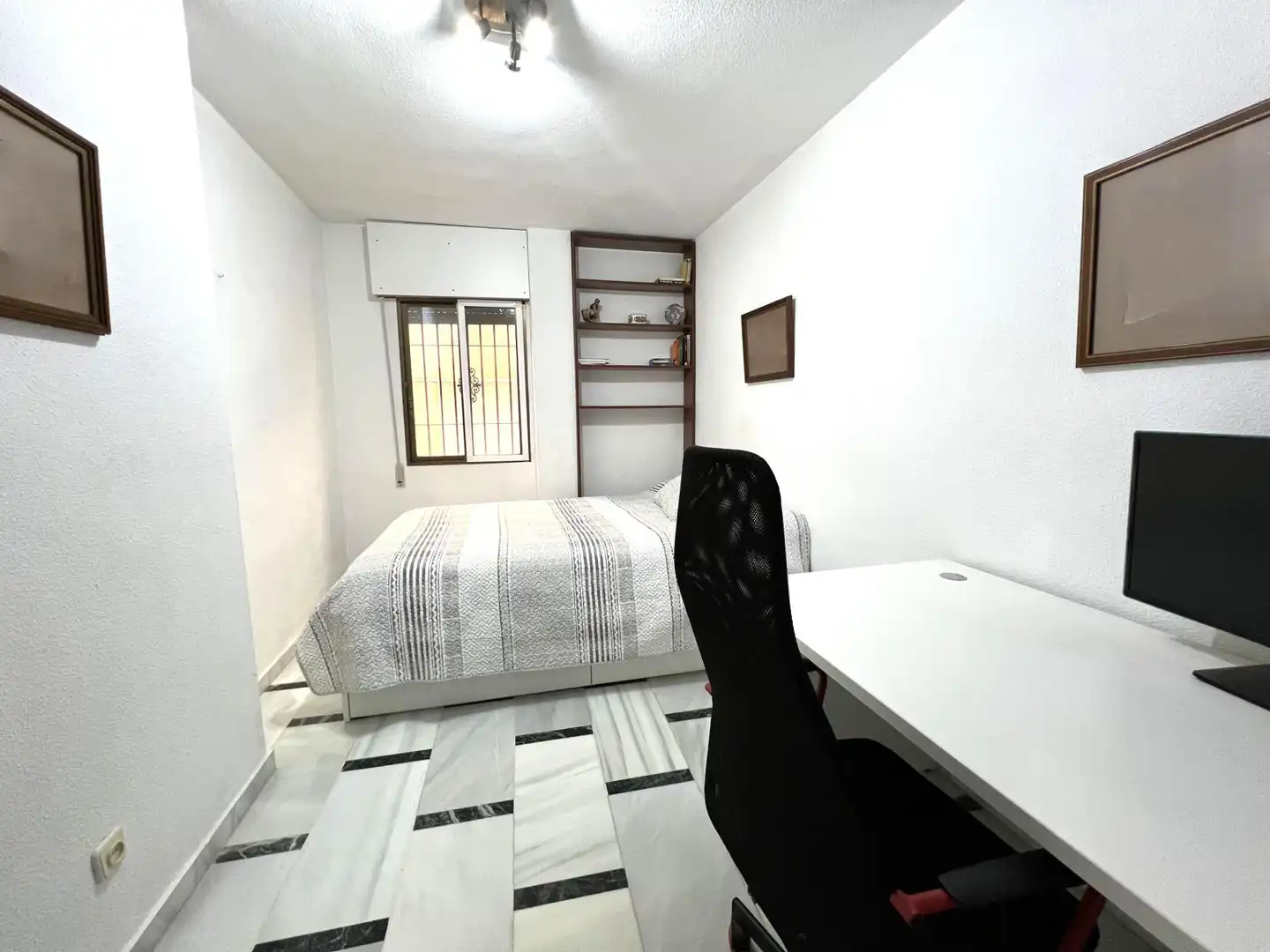 Bedroom of Flat for sale in Córdoba  with Air Conditioner, Heating and Terrace