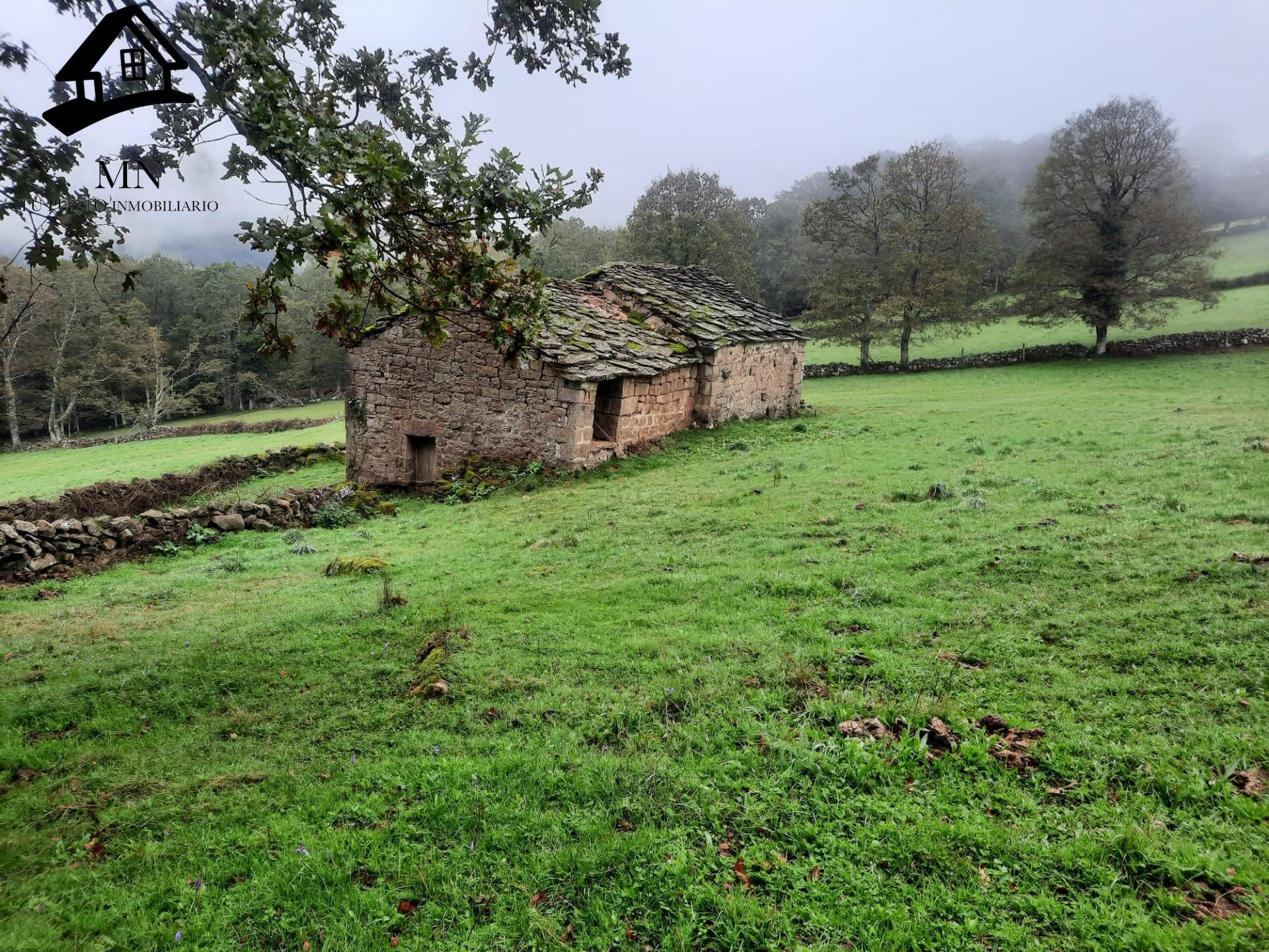 Exterior view of House or chalet for sale in Luena   with Private garden