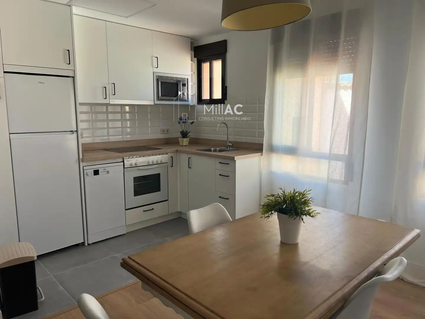 Küche von Maisonette zur Miete in Alcalá de Henares mit Klimaanlage, Heizung und Möbliert
