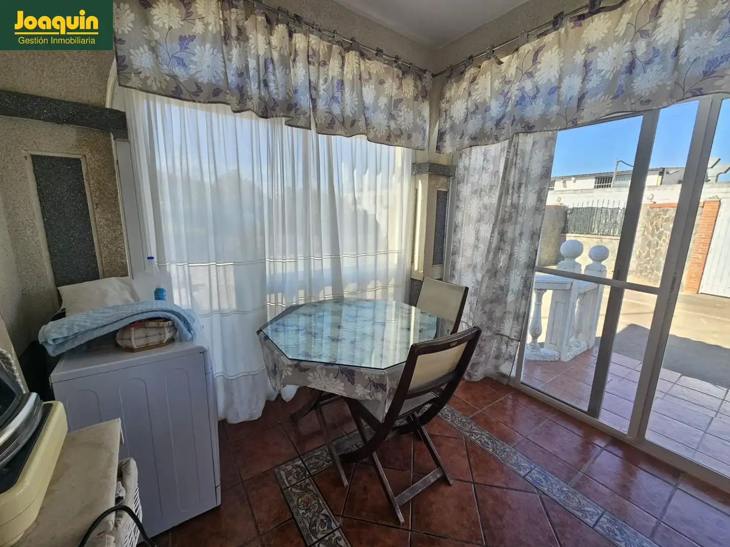 Terrassa de Casa o xalet en venda en Córdoba amb Aire condicionat, Traster i Piscina