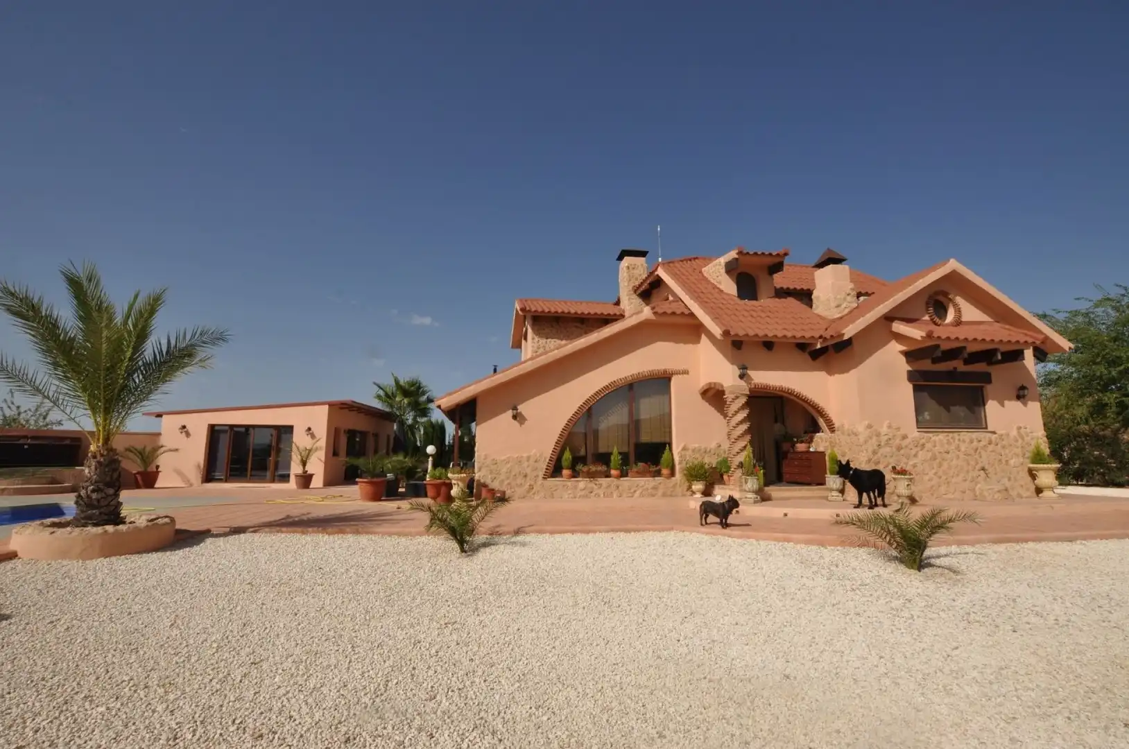 House for sale in El Pinós / Pinoso
