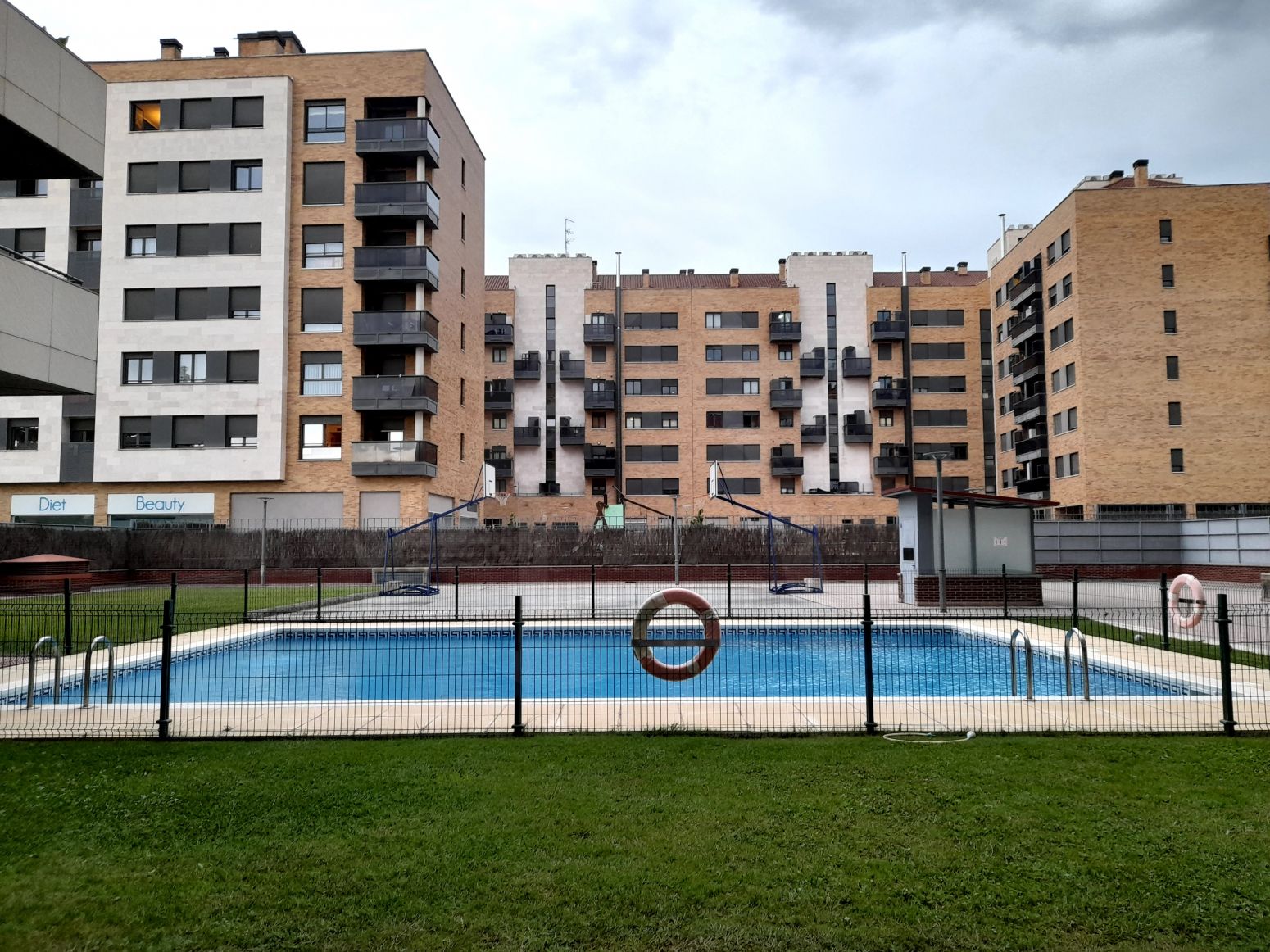 Flat for sale in Logroño - TORRECILLA EN CAMEROS, La Cava - Fardachón,  Logroño
