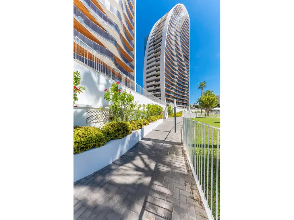 Flat with pool for sale in Avenida Republica Argentina, imagen 2