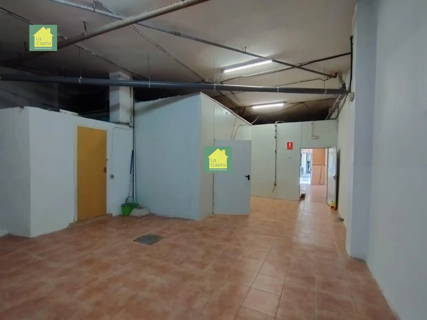 Local comercial en venda a Industria, imagen 2