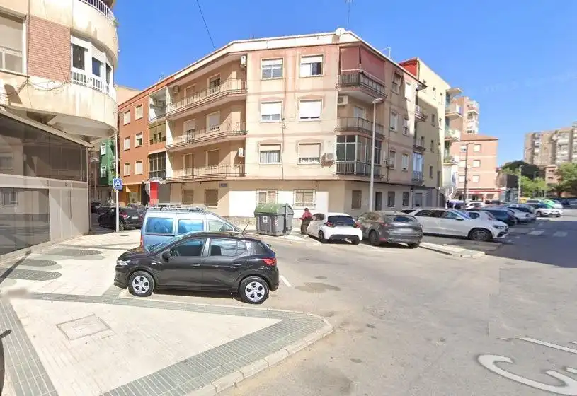 Gewerbefläche zum Verkauf in Calle CARTAGENA INDIAS-BO PERAL 31, imagen 4