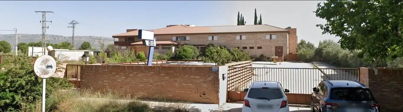 Exterior view of Buildings for sale in Almansa